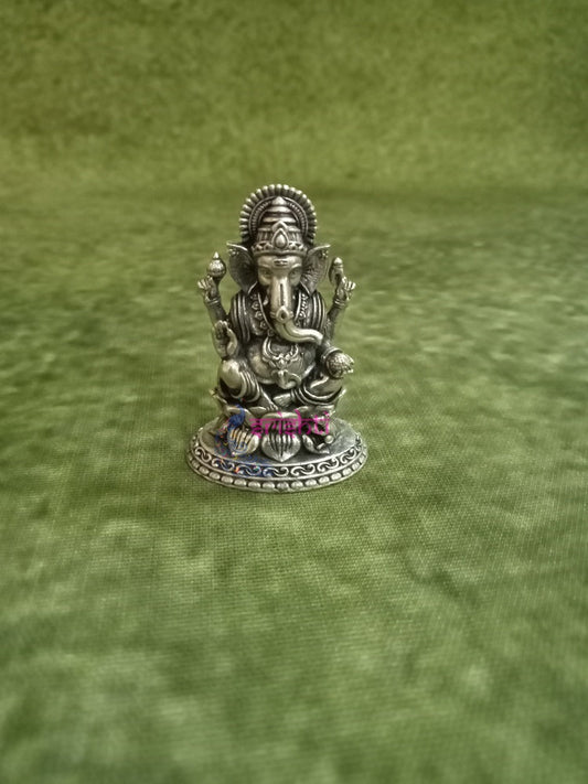 Pure Silver Antique Lotus Ganesha-21 Grams
