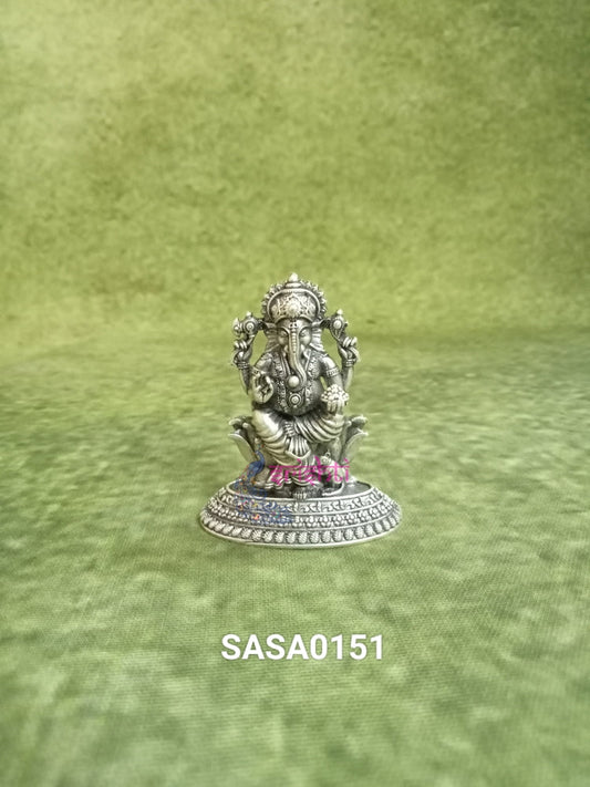 Pure Silver Antique Lotus Ganesha-35 Grams