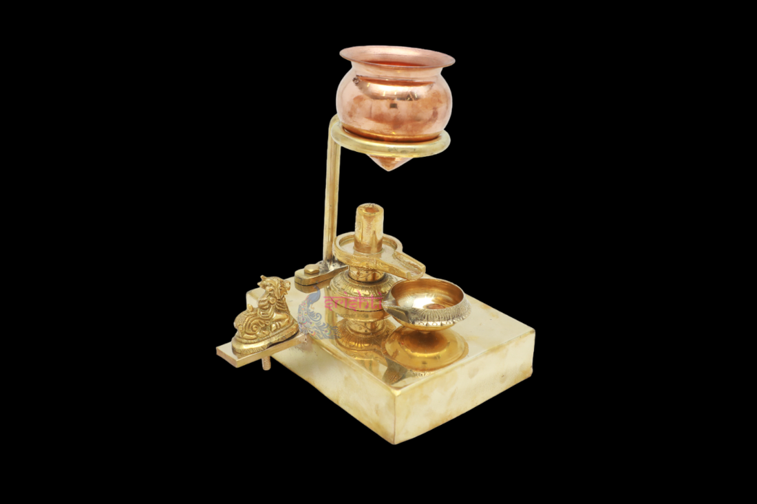 Brass Shiva Abhisheka Set with Copper Dara Patra-9 Inches-M01