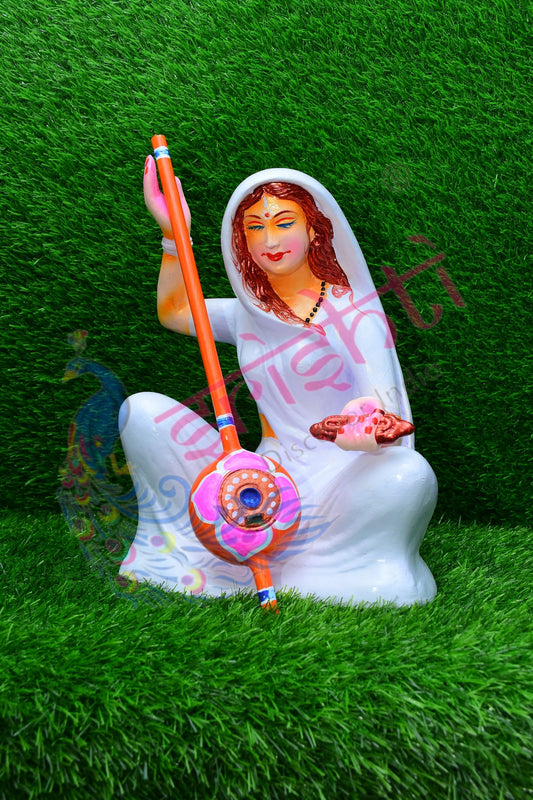 Meera - 14 Inches-Clay