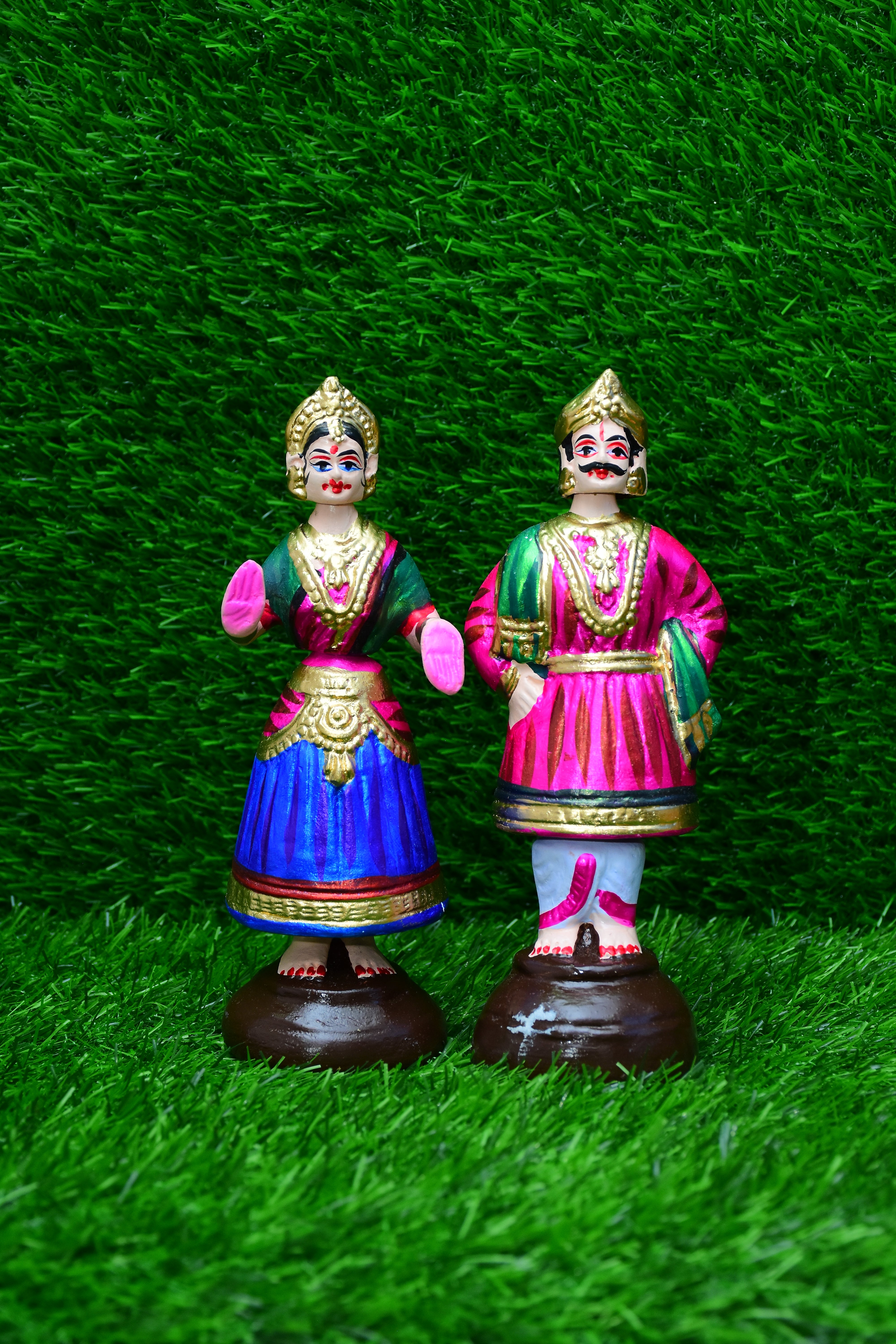 Product Name :Raja Rani Dancing Doll Set (Assorted Color)-9.5 Inches ...