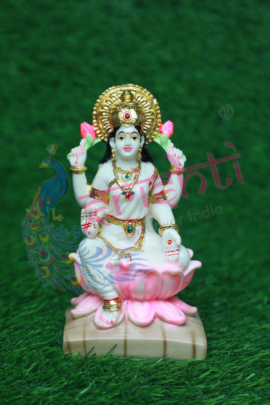 Lotus Lakshmi(White Color)-7 Inches